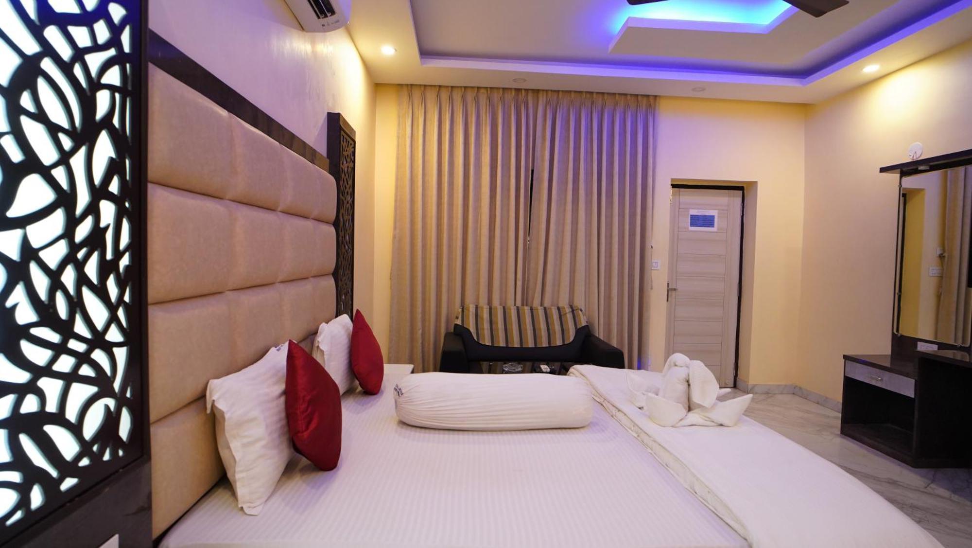 Aqua Blue Resort Private Limited Mandarmani Bagian luar foto
