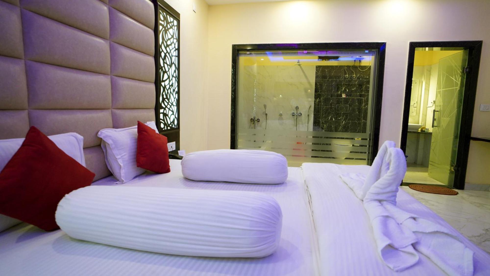 Aqua Blue Resort Private Limited Mandarmani Bagian luar foto