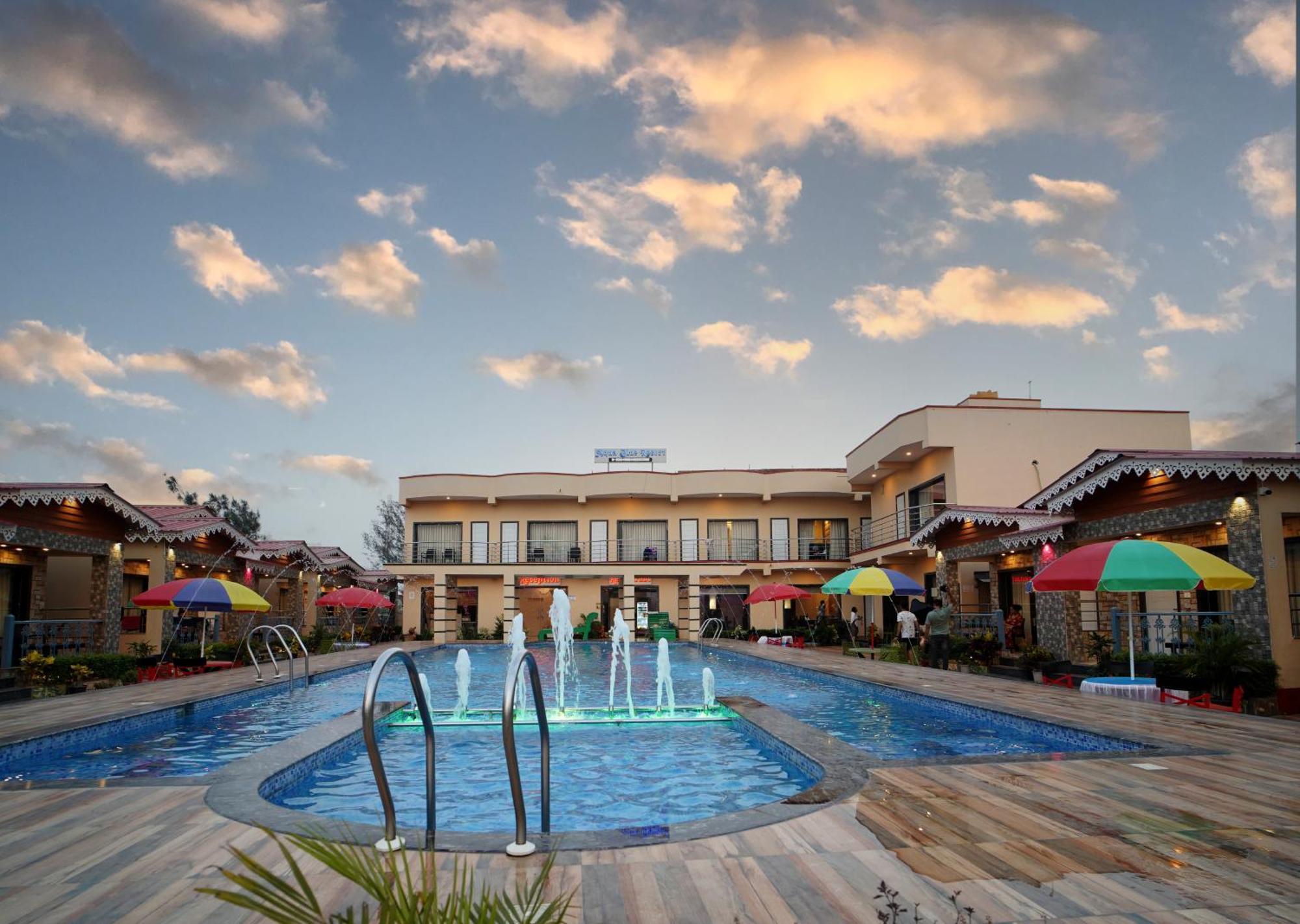 Aqua Blue Resort Private Limited Mandarmani Bagian luar foto
